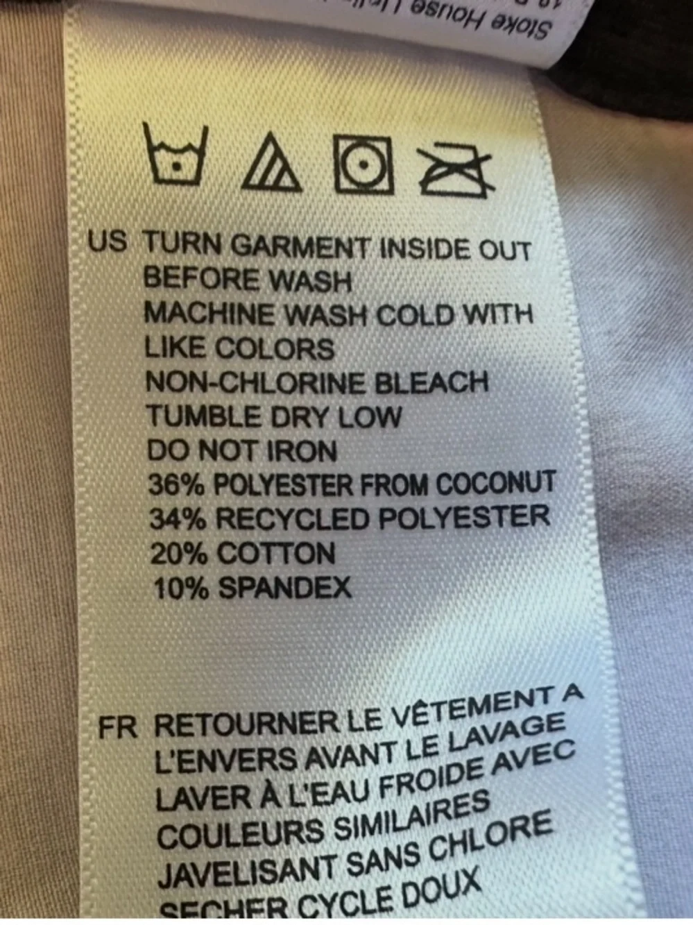 VISSLA “Sun God” Board Shorts. Size: 31. Excellent condition